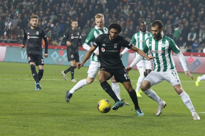 İlk Yarı Sessiz Bitti