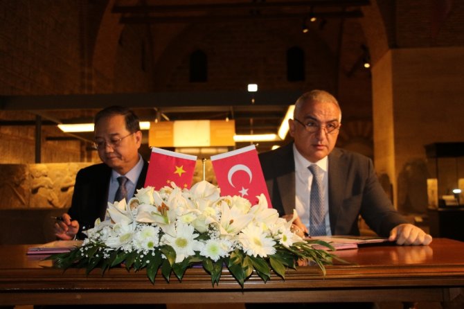 Türkiye Çin’e Ait Kültür Varlıklarını İade Etti