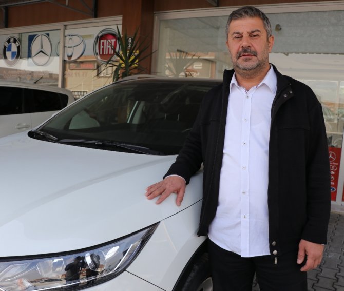 Sıfır Otomobilde İndirim İkinci El Satışlarını Durdurdu