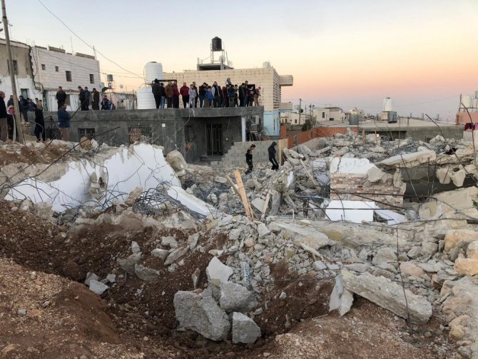 İsrail Güçlerinin Zulmü Bitmiyor