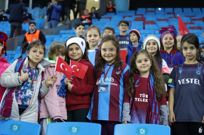 Uefa Avrupa Ligi: Trabzonspor: 0 - Getafe: 0 (İlk Yarı)