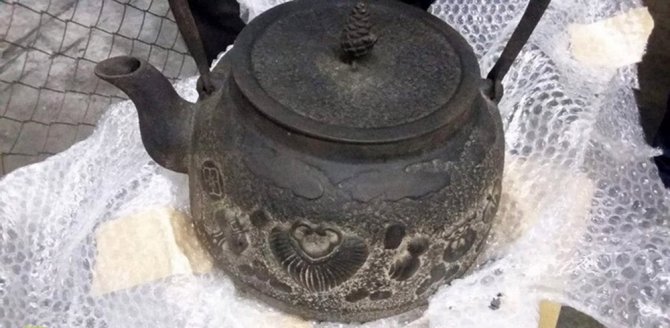 Japonya’dan Ukrayna’ya Getirilen Tarihi Eserler Sınırda Yakalandı