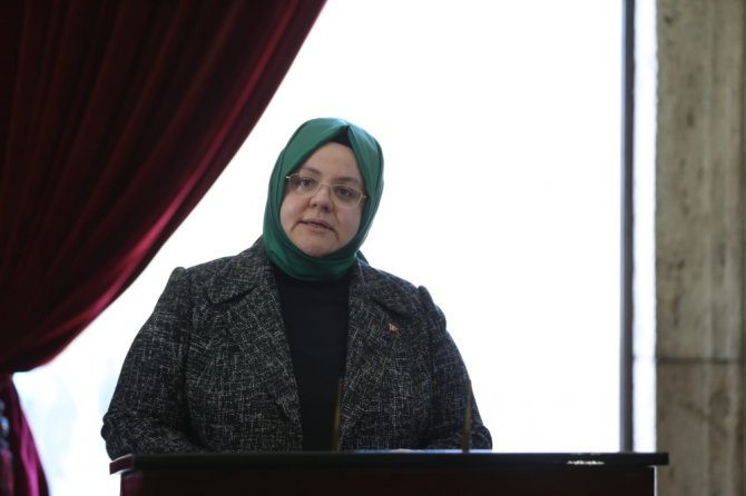 Bakan Selçuk Anıtkabir’de