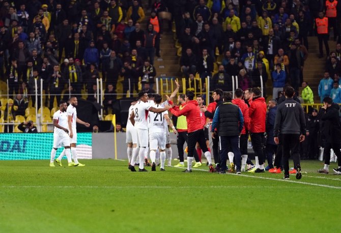 Fenerbahçe’ye Şok