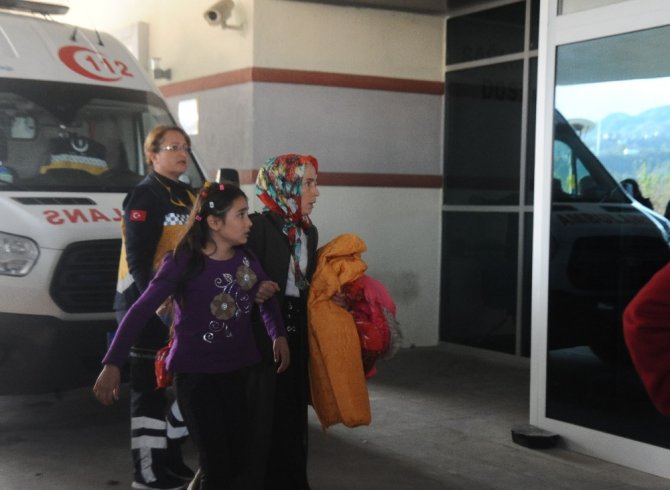 Giresun’da Yemekten Zehirlenen 20 Öğrenci Hastaneye Kaldırıldı