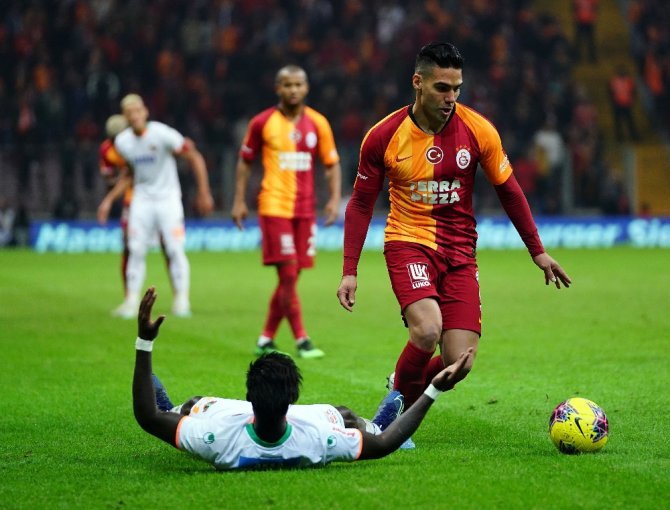 Galatasaray - Aytemiz Alanyaspor Karşılaşmasından Notlar