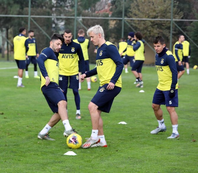Fenerbahçe, Sivasspor Maçı Hazırlıklarını Sürdürdü