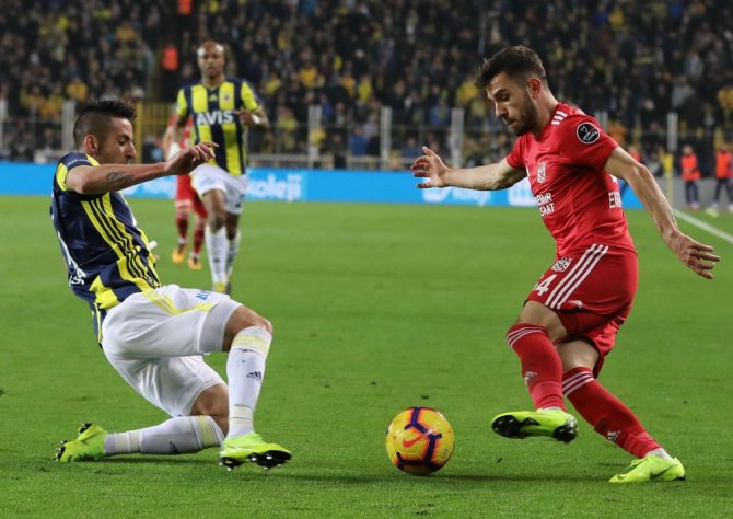 Sivasspor İle Fenerbahçe 27. Randevuda