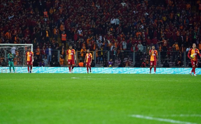 Galatasaray-ankaragücü Karşılaşmasından Notlar