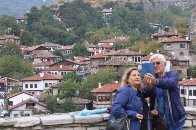 Kendini Yenileyen Kent: Safranbolu