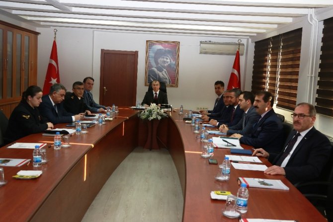 Artvin’de, Kadına Şiddetle Mücadele İçin Eş Zamanlı Toplantı Gerçekleştirildi