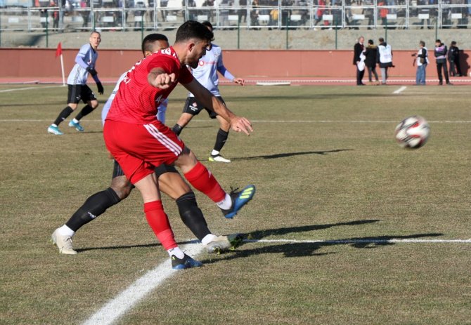 Ziraat Türkiye Kupası: 24 Erzincanspor: 2 - Beşiktaş: 0