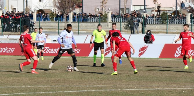Ziraat Türkiye Kupası: 24 Erzincanspor: 2 - Beşiktaş: 0