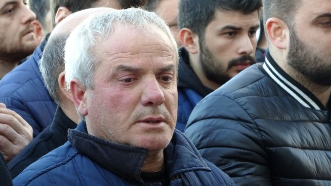 Üniversite Öğrencisi Genç Kız Evine 1 Km Kala...