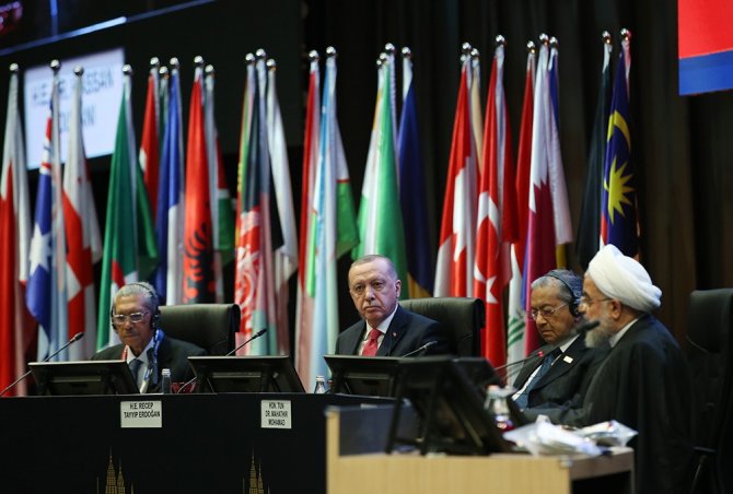 Cumhurbaşkanı Erdoğan Milli Paraya Vurgu Yaptı