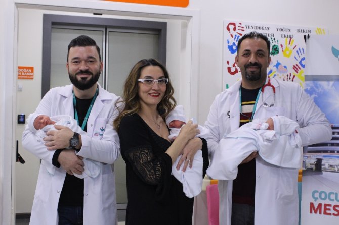 Doktor 14. Denemesinde 50 Yaşında Üçüz Doğurdu