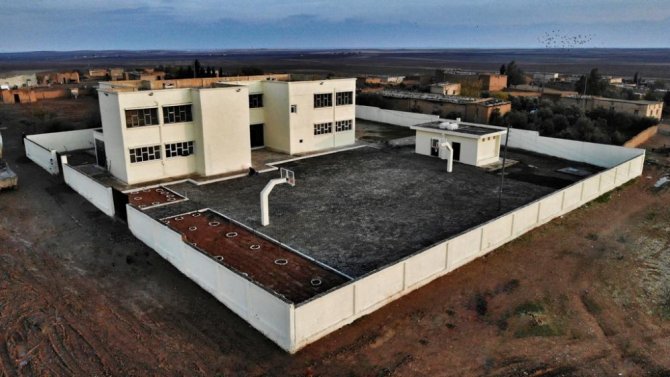 Suriye’de Bir Okulda Daha Eğitim Başladı