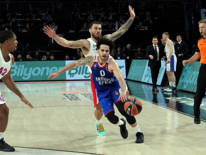 Anadolu Efes, Cska Moskova’ya Kaybetti