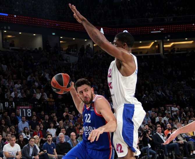 Anadolu Efes, Cska Moskova’ya Kaybetti