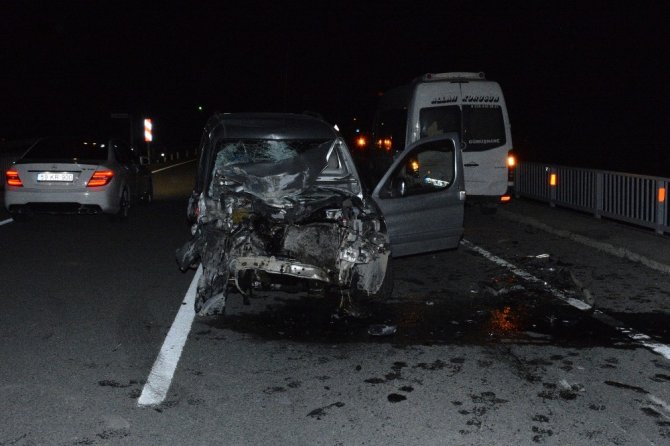 Gümüşhane’de Trafik Kazası: 2 Yaralı