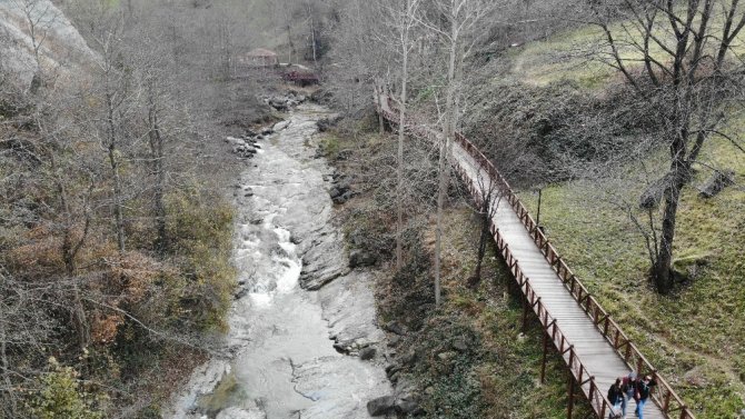 Türkiye’de Eşi Benzeri Olmayan Yürüyüş Yolu Ziyaretçi Akınına Uğruyor