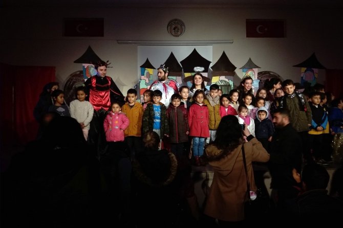 Gümüşhane’den Sanat İhraç Ediyorlar