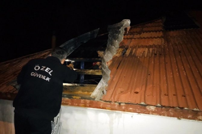 Şiddetli Rüzgar Gümüşhane’de De Etkili Oldu