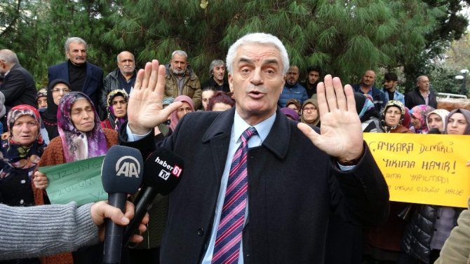 Uzungöl’de Yıkımlar Sürüyor