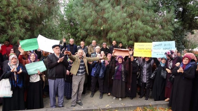 Uzungöl’de Yıkımlar Sürüyor