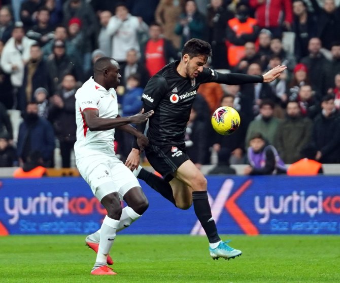 İlk Yarıda Tek Gol Var
