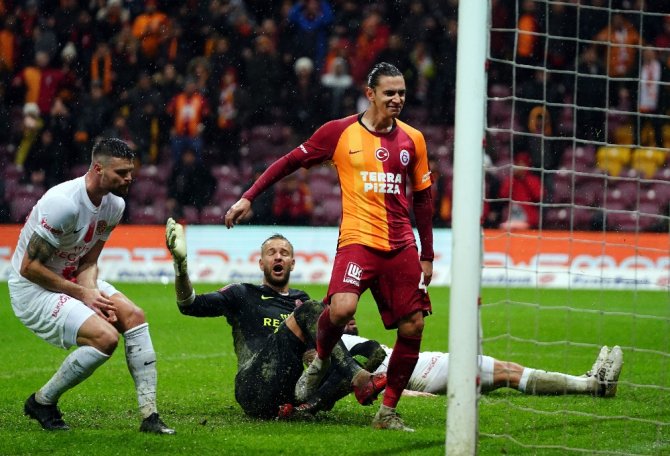 İlk Yarıda 3 Gol Var