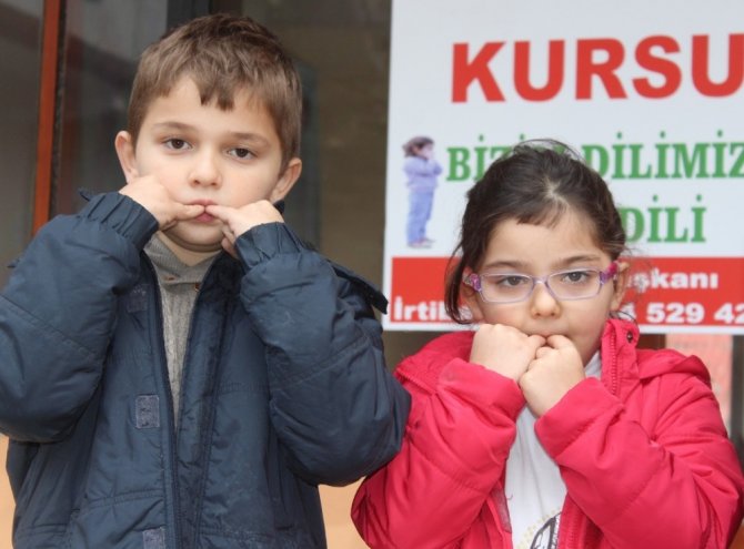 Kuş Dili Kursu İlk Mezunlarını Verdi