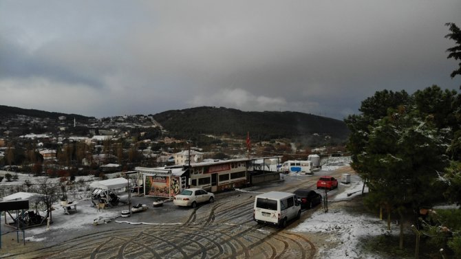 Kar Yağışıyla Beyaza Bürünen Aydos Ormanı Havadan Görüntülendi