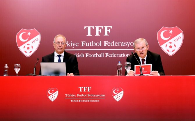 Zekeriya Alp: "Adaletin Mekanı Olmaz"