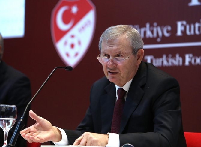 Zekeriya Alp: "Adaletin Mekanı Olmaz"