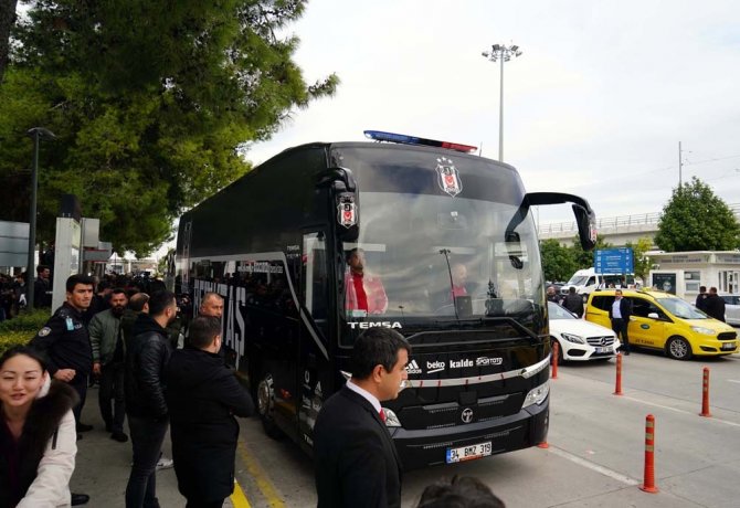 Beşiktaş Devre Arası Kampı İçin Antalya’ya Geldi
