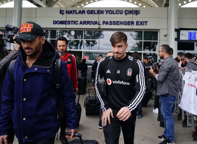 Beşiktaş Devre Arası Kampı İçin Antalya’ya Geldi