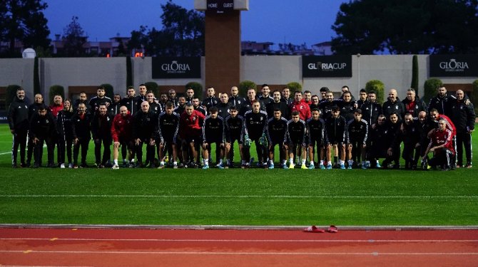 Beşiktaş, İkinci Yarı Hazırlıklarına Başladı
