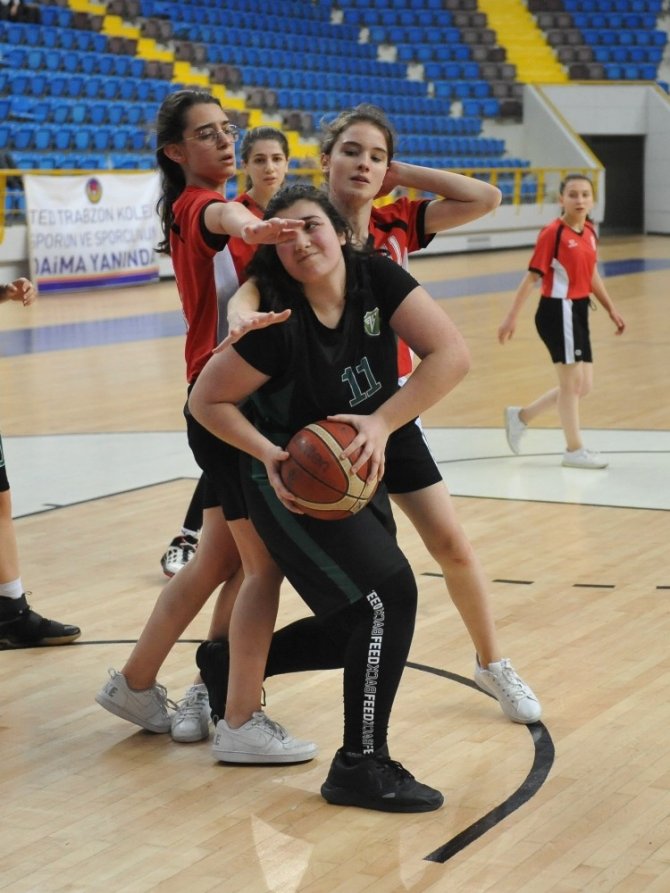Basketbol Genç Kızlar Ve Erkekler B İl Birinciliği Müsabakaları Tamamlandı