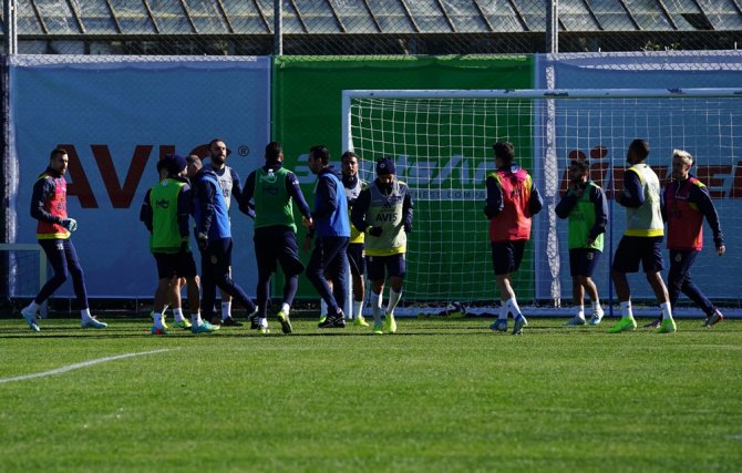 Fenerbahçe Pas Çalıştı