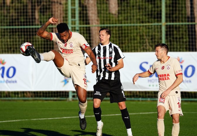 Galatasaray İlk Hazırlık Maçında Galip Geldi