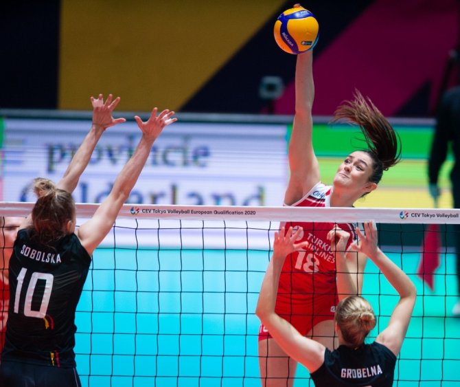 Filenin Sultanları Yarı Finalde