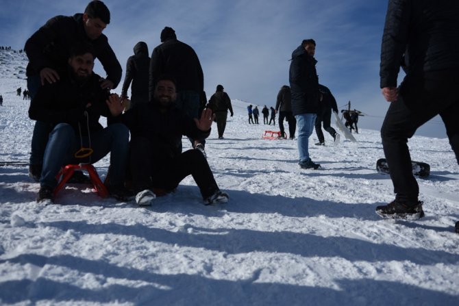 Güneydoğu’nun Tek Kayak Merkezi Karacadağ Doldu Taştı