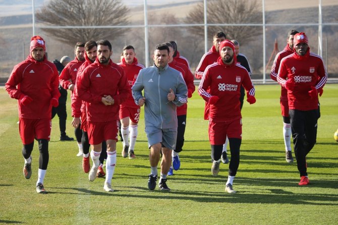 Rıza Çalımbay: "Beşiktaş Karşısında Elimizden Geleni Yapacağız"