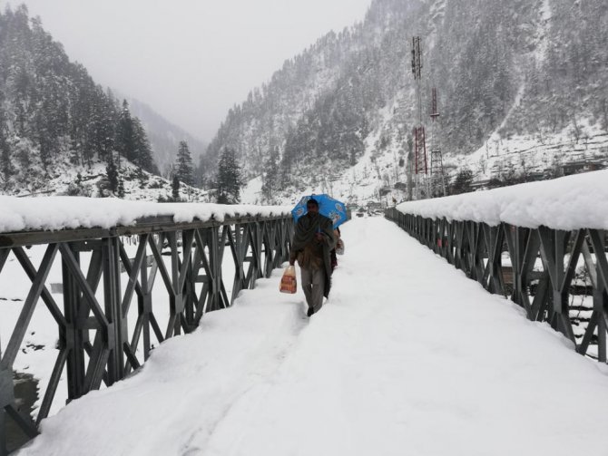 Pakistan’da Ölü Sayısı 101’e Ulaştı