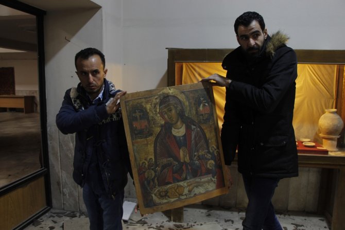 Tarihi İdlib Müzesi Bombaların Hedefi Oldu