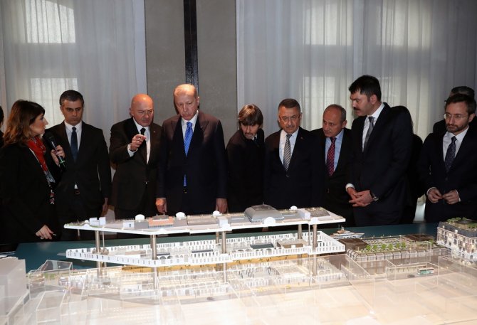 Cumhurbaşkanı Erdoğan, Galataport’u İnceledi