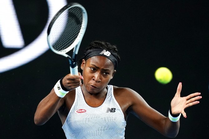 15 Yaşındaki Tenisçi Venus Williams’ı Eledi
