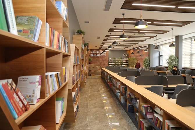 İstanbul’da 10 Bin Kitaplı Millet Kıraathanesi Açılıyor