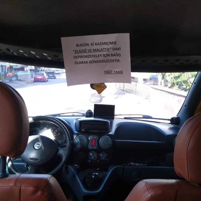 Taksi Durağı Bir Günlük Gelirini Elazığ’a Bağışladı